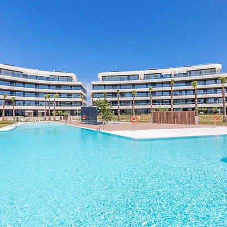Apartman Mila - Pool, Gym, Sauna, Terrace & Sea View