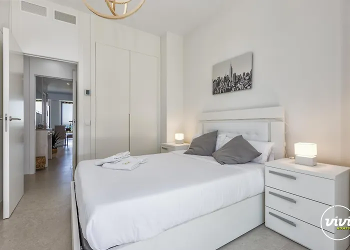 Apartamento Mila - Pool, Gym, Sauna, Terrace&sea View